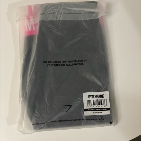 Gymshark Leggings NWT M - Picture 2 of 3